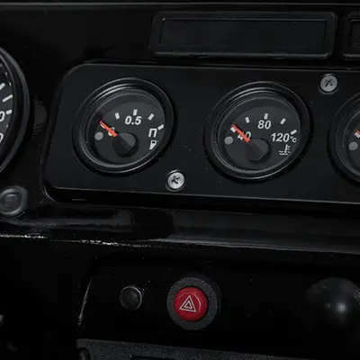 24347986_400